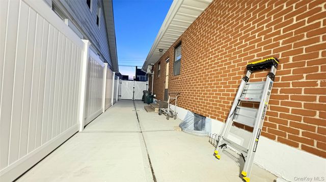 41-75 Morgan Street, Little Neck, NY 11363