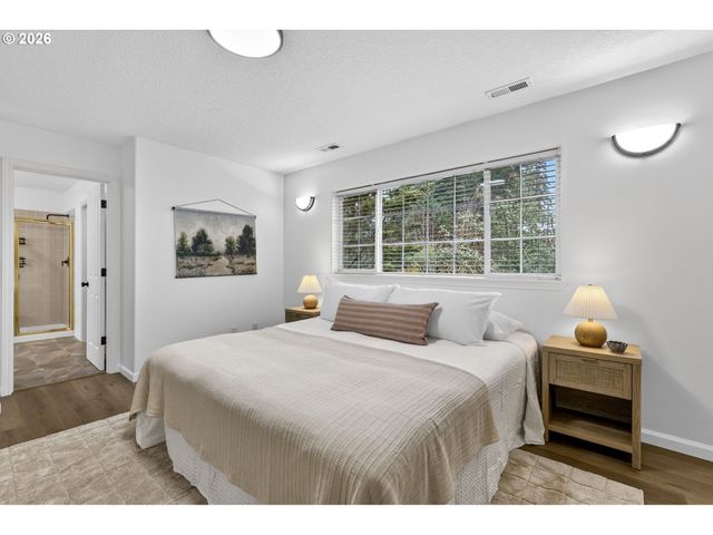 15905 Sw LOON Dr, Beaverton, OR 97007