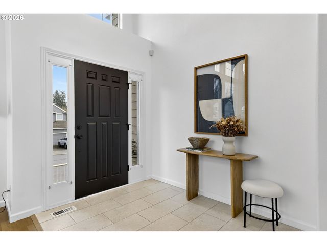 15905 Sw LOON Dr, Beaverton, OR 97007