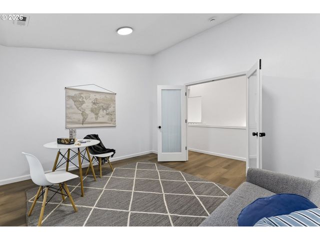 15905 Sw LOON Dr, Beaverton, OR 97007