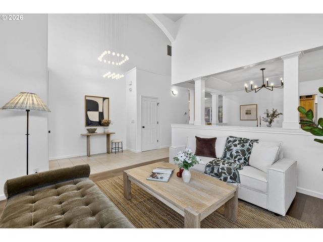 15905 Sw LOON Dr, Beaverton, OR 97007