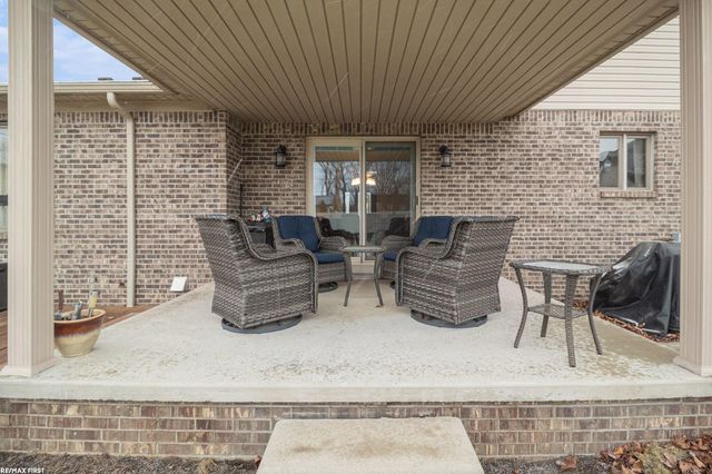 1924 Amboy Street, Dearborn Heights, MI 48127