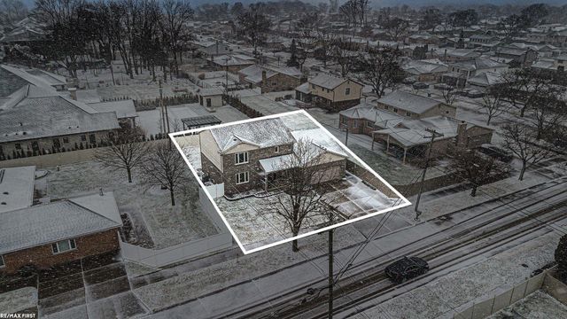 1924 Amboy Street, Dearborn Heights, MI 48127