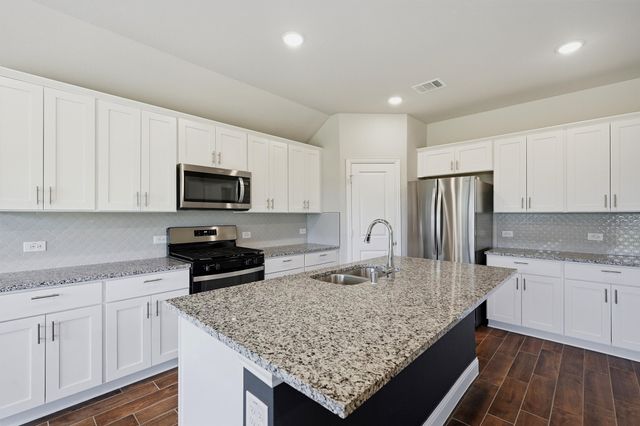 425 Hoot Owl Hill, Celina, TX 75009