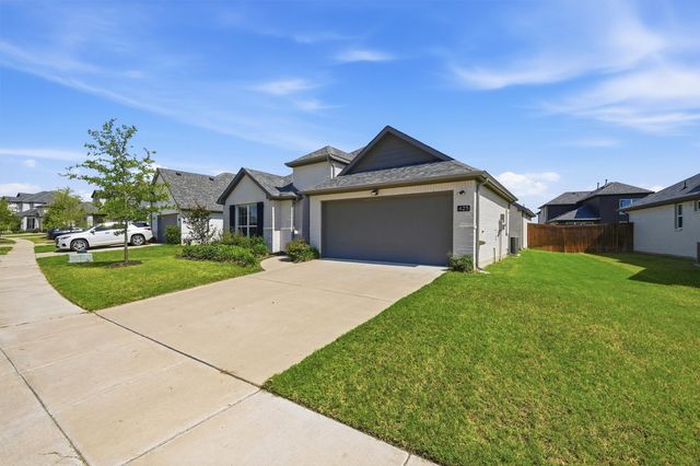 425 Hoot Owl Hill, Celina, TX 75009