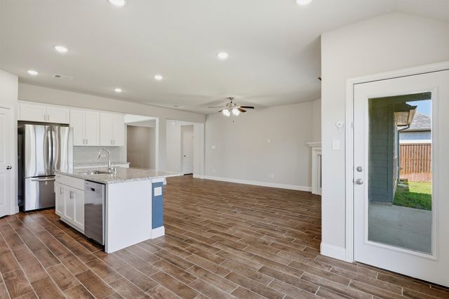425 Hoot Owl Hill, Celina, TX 75009