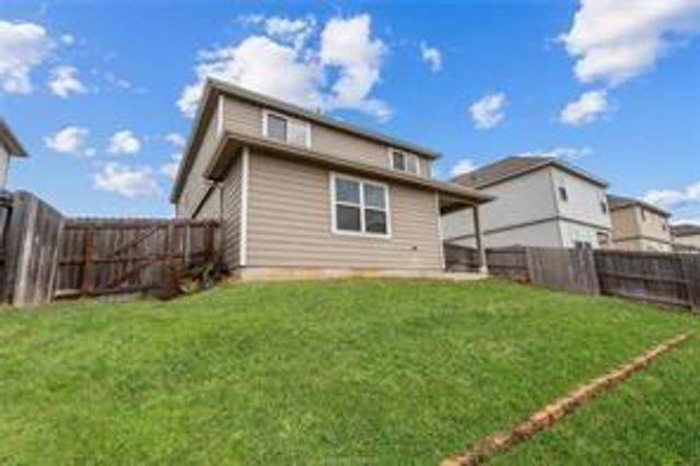 980 Rice Drive, Bryan, TX 77803