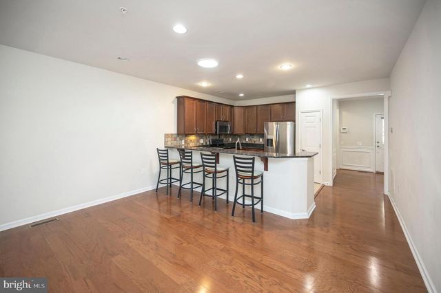 144 CASTLE HILL DR, Fredericksburg, VA 22406