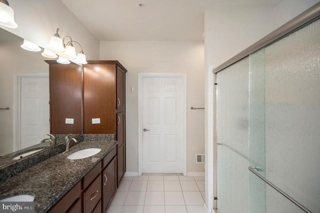 144 CASTLE HILL DR, Fredericksburg, VA 22406