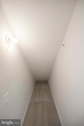 144 CASTLE HILL DR, Fredericksburg, VA 22406