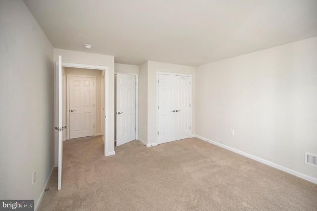 144 CASTLE HILL DR, Fredericksburg, VA 22406