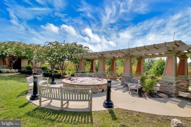 144 CASTLE HILL DR, Fredericksburg, VA 22406