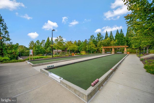 144 CASTLE HILL DR, Fredericksburg, VA 22406