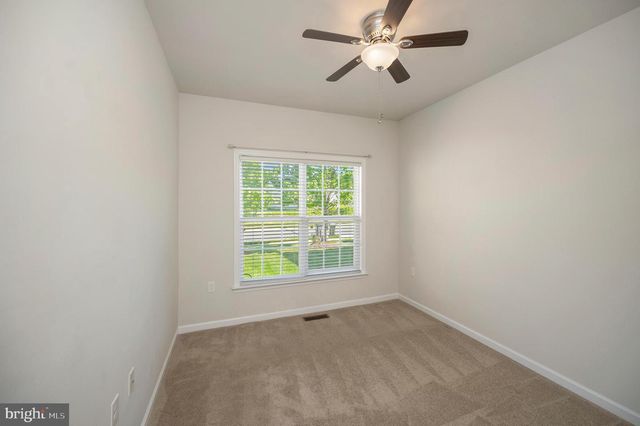 144 CASTLE HILL DR, Fredericksburg, VA 22406