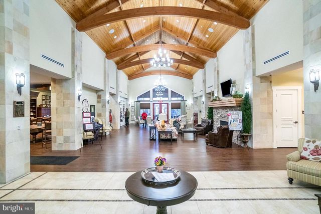 144 CASTLE HILL DR, Fredericksburg, VA 22406