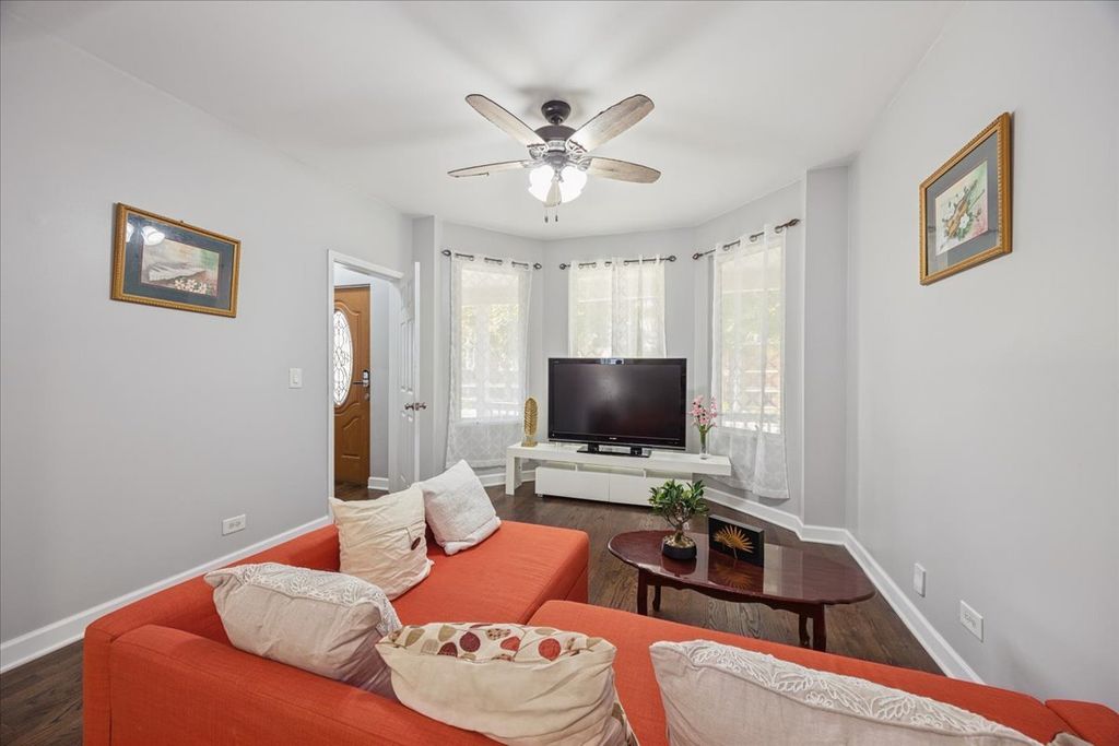 3515 W School Street, Chicago, IL 60618 — photo 3