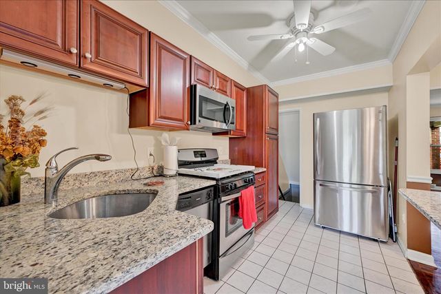 3222 WALLFORD DR, Baltimore, MD 21222