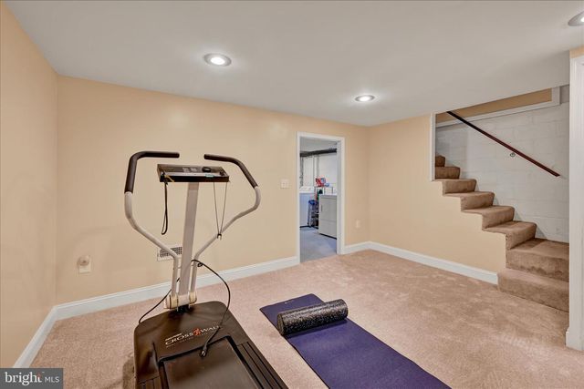 3222 WALLFORD DR, Baltimore, MD 21222