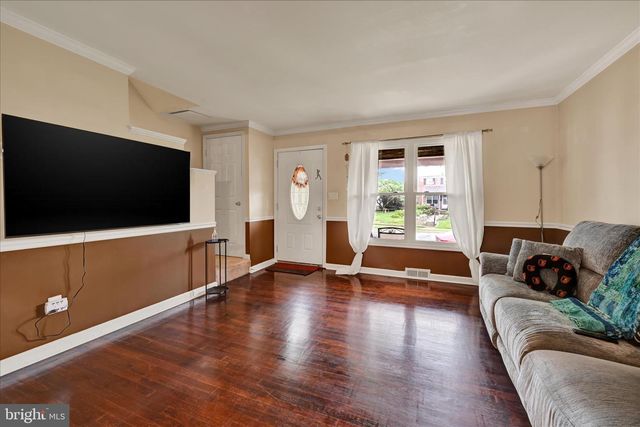 3222 WALLFORD DR, Baltimore, MD 21222