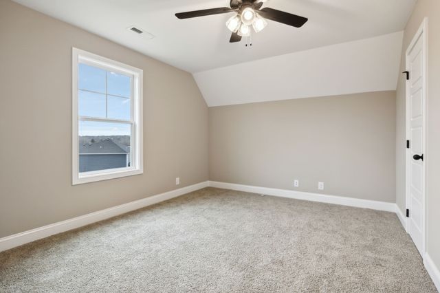 1009 Tufnel Dr, Clarksville, TN 37040