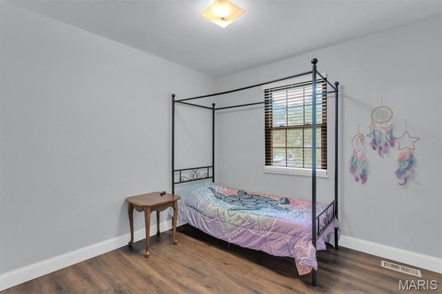 156 Ron De Le, Arnold, MO 63010