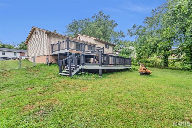 156 Ron De Le, Arnold, MO 63010