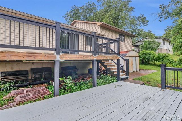 156 Ron De Le, Arnold, MO 63010