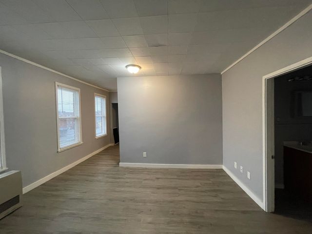 66 Orange Street, Manchester, NH 03104