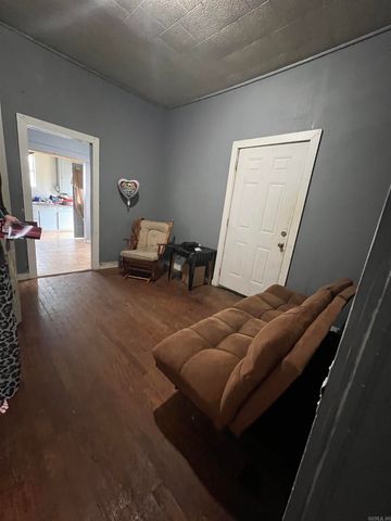 721 S Main Street, Nashville, AR 71852