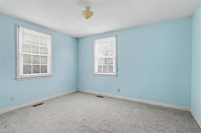 7531 Yorktown DR, Norfolk, VA 23505