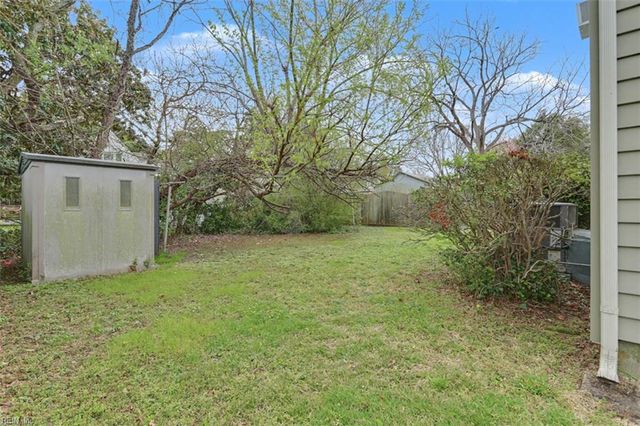 7531 Yorktown DR, Norfolk, VA 23505