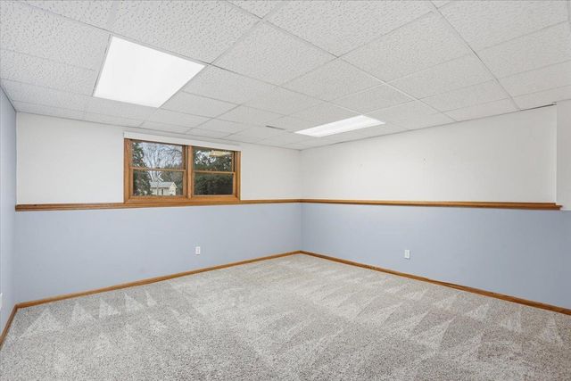 5566 Mary Lake Road, Waunakee, WI 53597