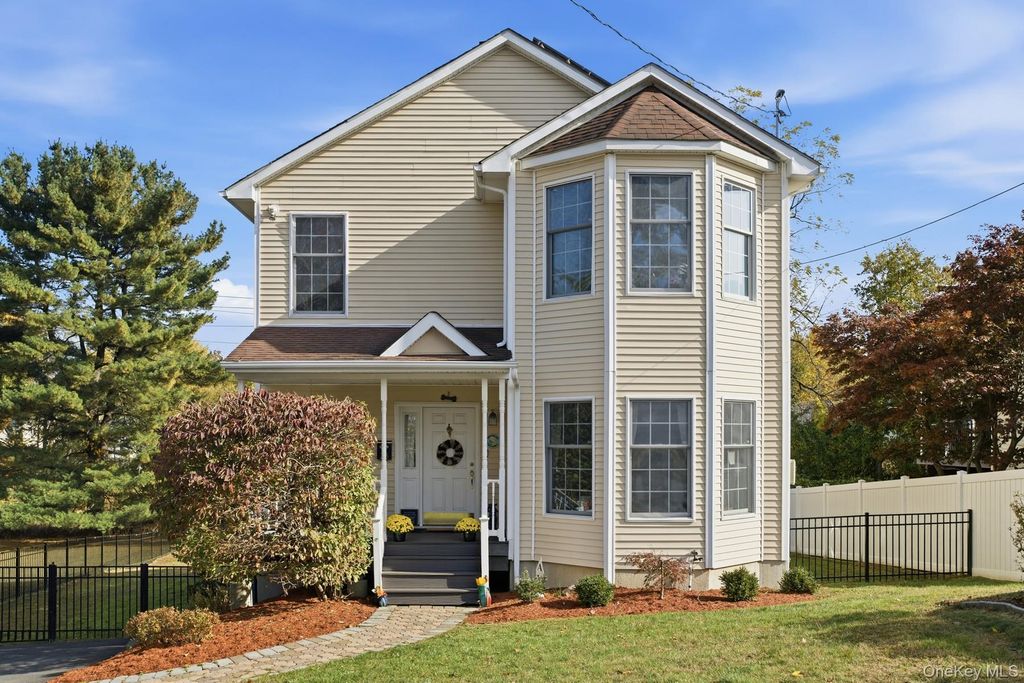 28 Hewitt Street, Garnerville, NY 10923