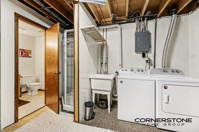 2158 Ter Van Drive NE, Grand Rapids, MI 49505