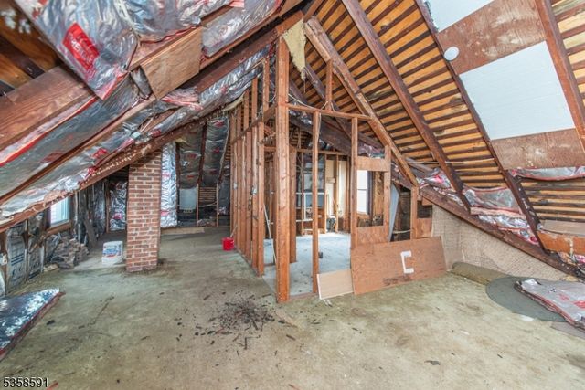 264 N 8Th St, Prospect Park Boro, NJ 07508
