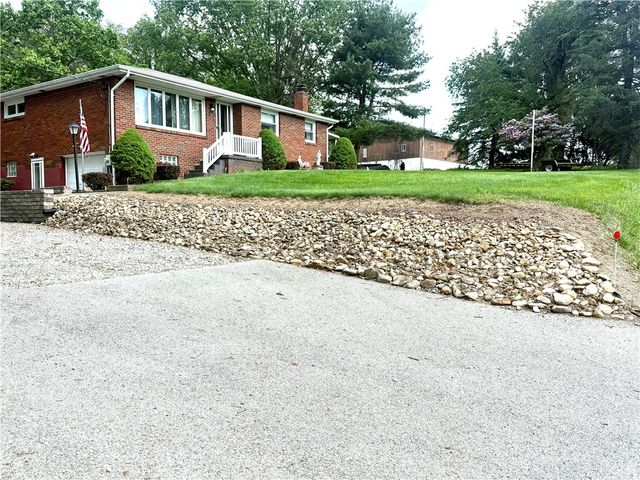 151 Huntingdon Rd, South Huntingdon, PA 15695