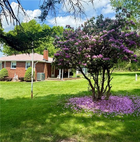 151 Huntingdon Rd, South Huntingdon, PA 15695