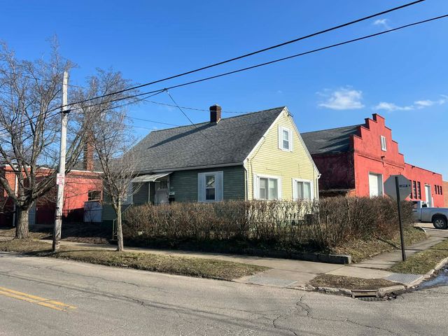 667 W 32ND Street, Erie, PA 16505