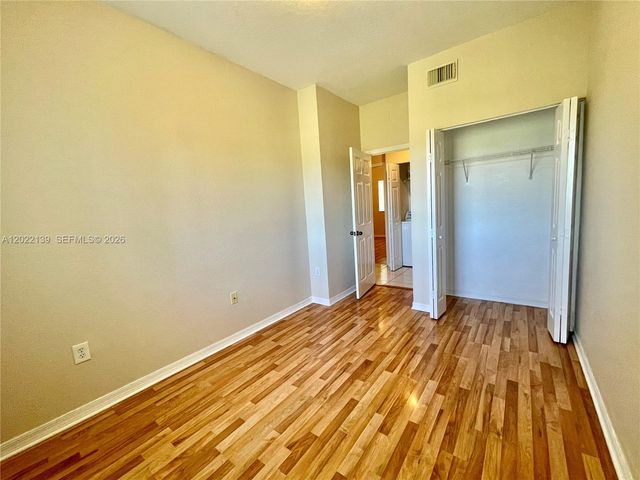 6912 NW 179th St 2043, Hialeah, FL 33015
