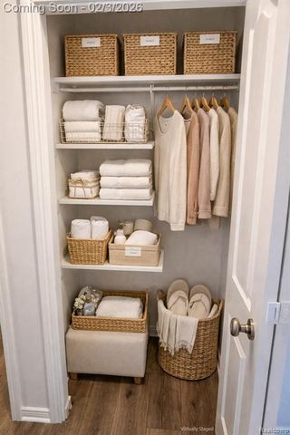 295 Whispering Pines Drive 20, Fenton, MI 48430