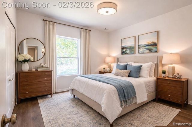 295 Whispering Pines Drive 20, Fenton, MI 48430