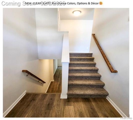 295 Whispering Pines Drive 20, Fenton, MI 48430