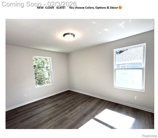 295 Whispering Pines Drive 20, Fenton, MI 48430