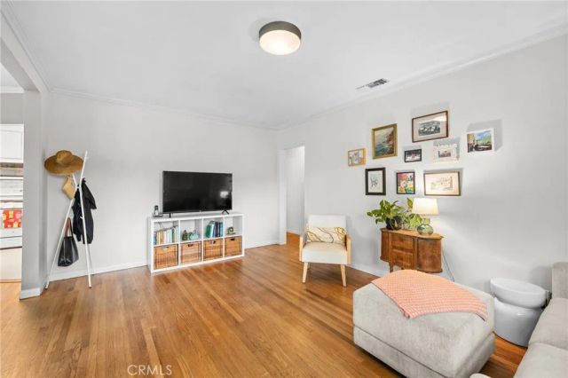 304 S Lomita, Burbank, CA 91506