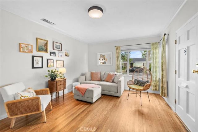 304 S Lomita, Burbank, CA 91506