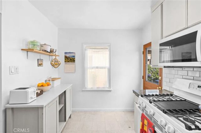 304 S Lomita, Burbank, CA 91506