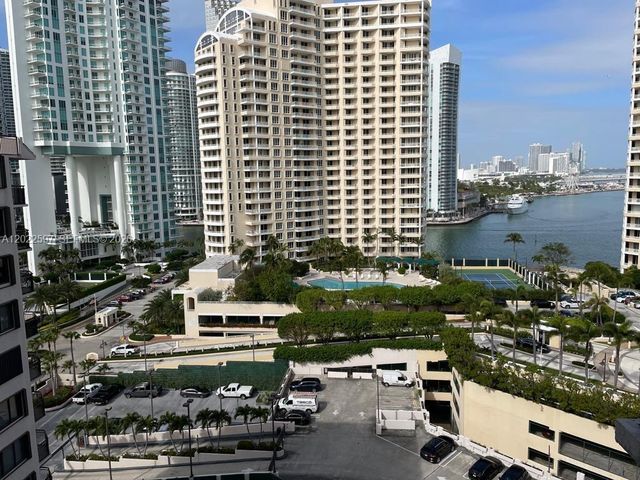 540 Brickell Key Dr 1600, Miami, FL 33131
