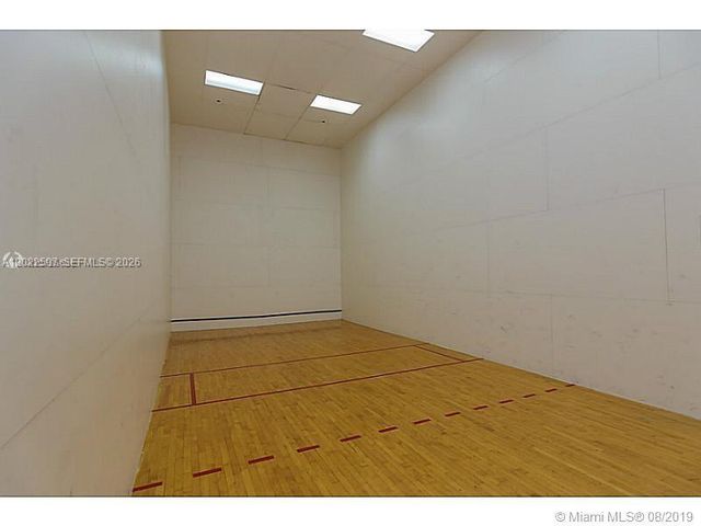 540 Brickell Key Dr 1600, Miami, FL 33131