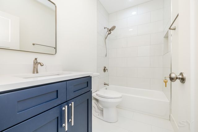 2611 W 21 Street, Chicago, IL 60608