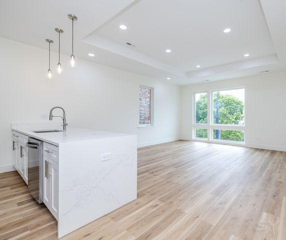 2611 W 21 Street, Chicago, IL 60608